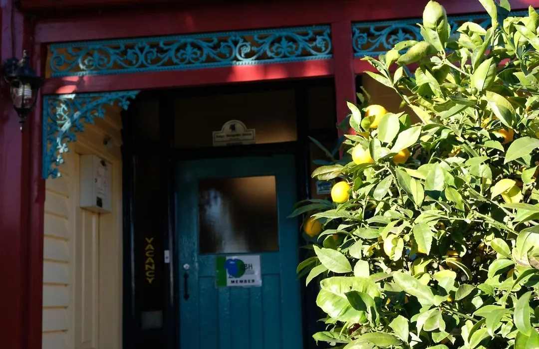 Chester St Backpackers-1
